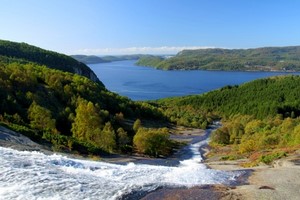 Aluguer de carros Lyngdal