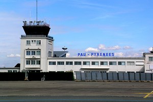 Aluguer de carros Pau Aeroporto